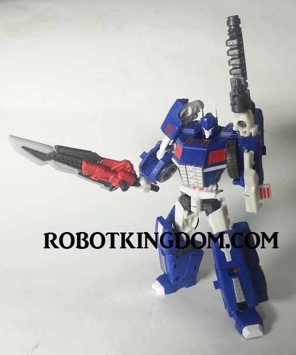 Out Of Package Transformers Generation Fall Of Cybertron Deluxe Figues Image  (7 of 39)